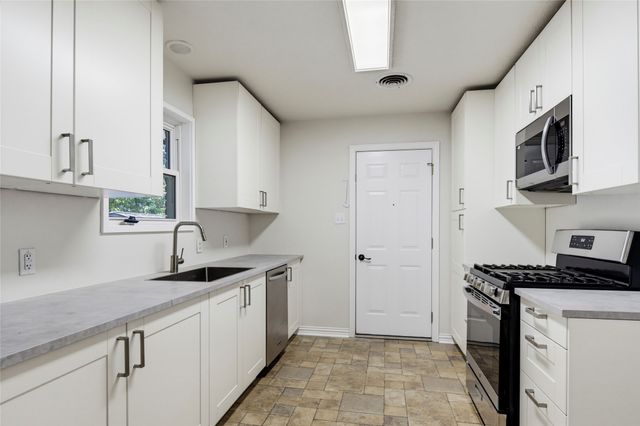 4205 Keeter Drive, North Richland Hills, TX 76180