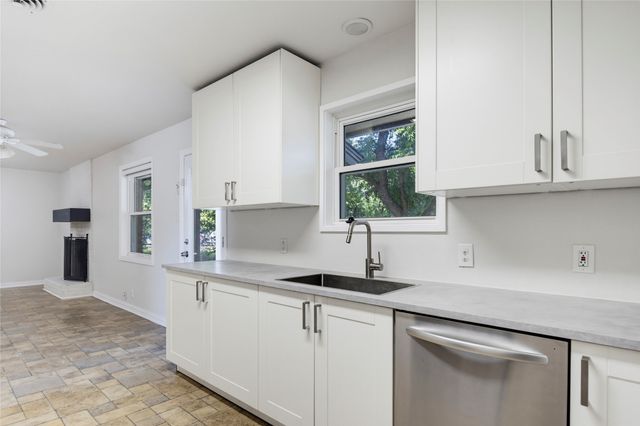 4205 Keeter Drive, North Richland Hills, TX 76180
