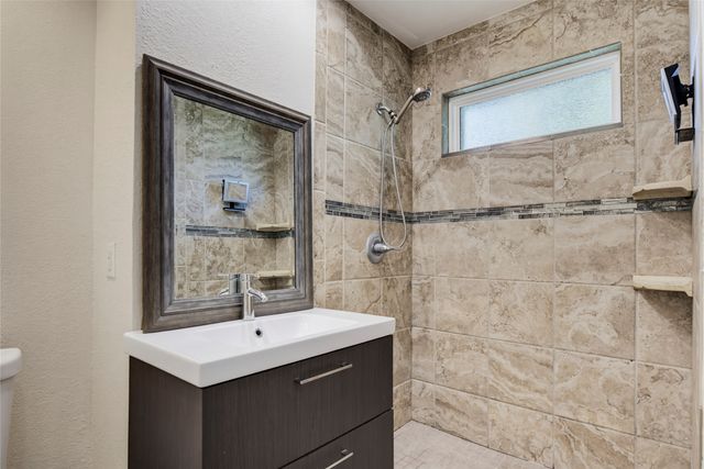 4205 Keeter Drive, North Richland Hills, TX 76180