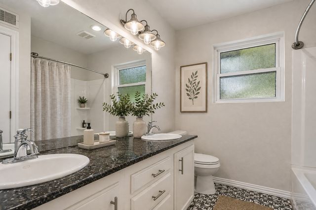 4205 Keeter Drive, North Richland Hills, TX 76180