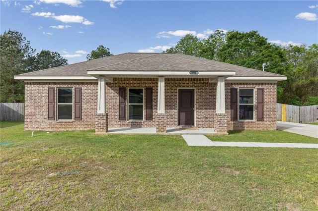 4976 Daniels Drive W, Mobile, AL 36695