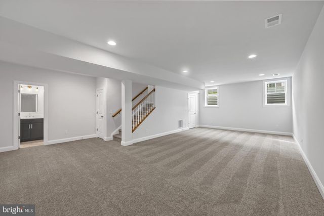 2728 BOSWELL AVE, Alexandria, VA 22306