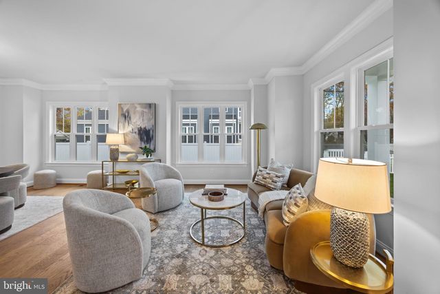 2728 BOSWELL AVE, Alexandria, VA 22306