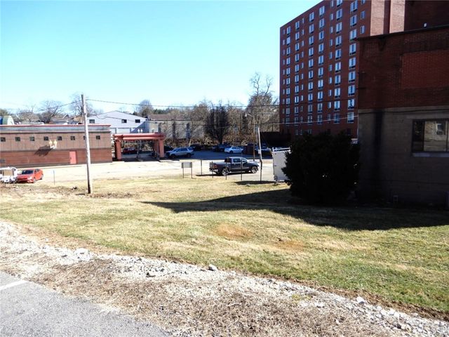 515-519 Washington Ave, Bridgeville, PA 15017