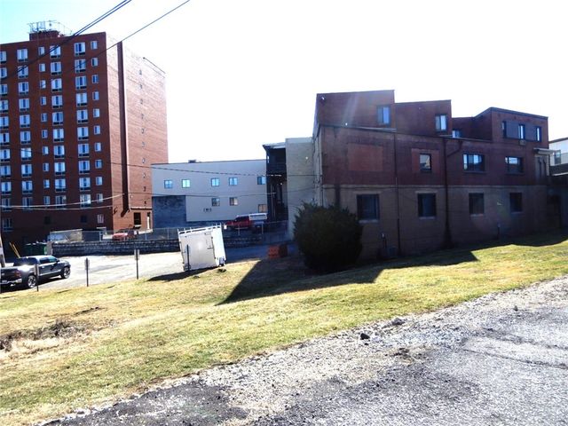 515-519 Washington Ave, Bridgeville, PA 15017