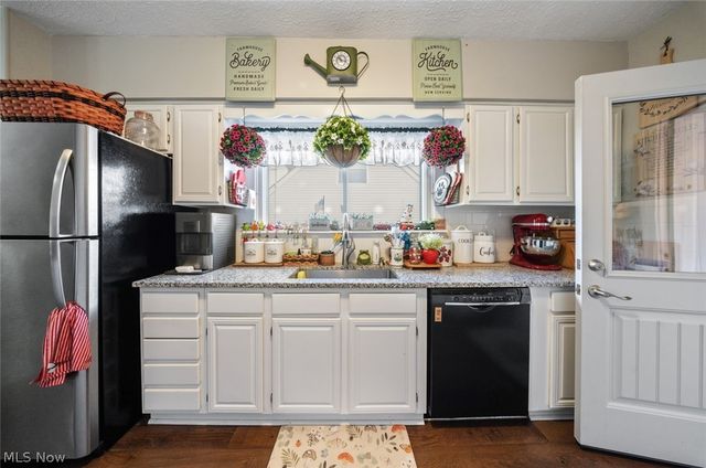 431 Myrtle Street, Ravenna, OH 44266