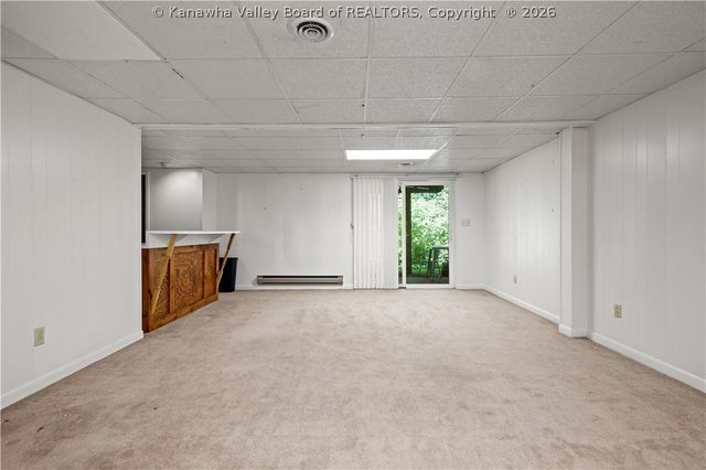 18 Sitting Bull Drive, St Albans, WV 25177