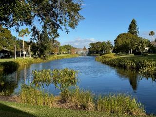 254 Hawthorne Lane, Vero Beach, FL 32962