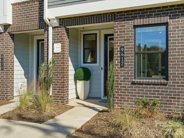 6012 Yellow Buckeye Drive, Charlotte, NC 28277