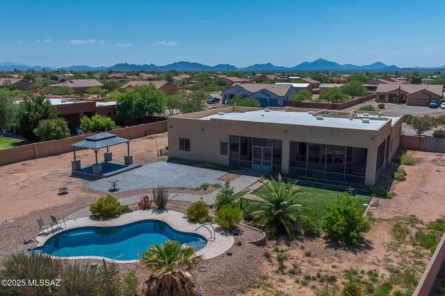 10258 N Tall Cotton Drive, Marana, AZ 85653