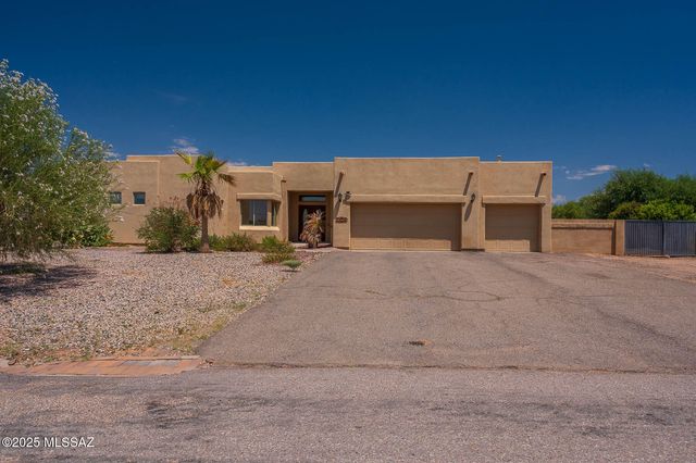 10258 N Tall Cotton Drive, Marana, AZ 85653