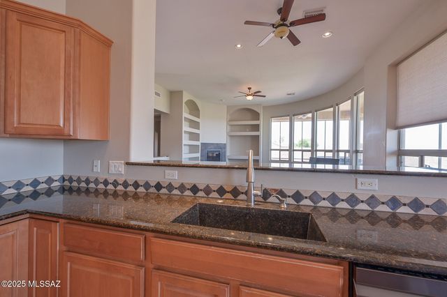 10258 N Tall Cotton Drive, Marana, AZ 85653