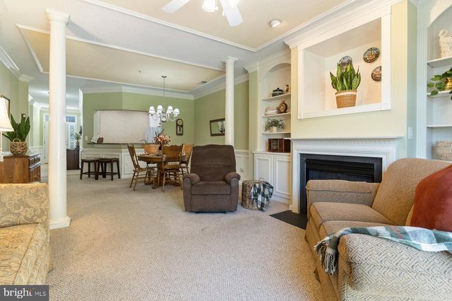 230 WILLIAMSBURG CIR, La Plata, MD 20646