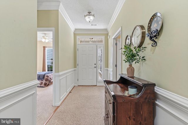 230 WILLIAMSBURG CIR, La Plata, MD 20646