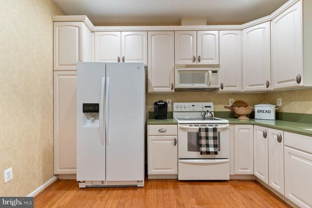 230 WILLIAMSBURG CIR, La Plata, MD 20646