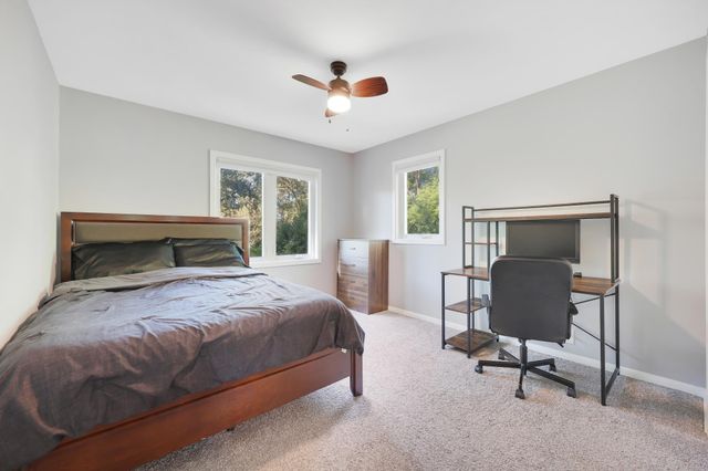 14104 Knollway Drive N, Minnetonka, MN 55305