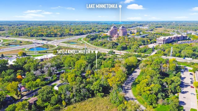 14104 Knollway Drive N, Minnetonka, MN 55305