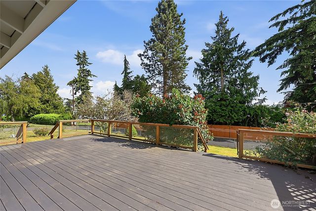 4032 Meridian Avenue N, Marysville, WA 98271