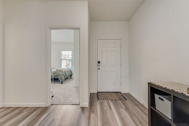 2544 Sanders Creek Drive, Glenn Heights, TX 75154