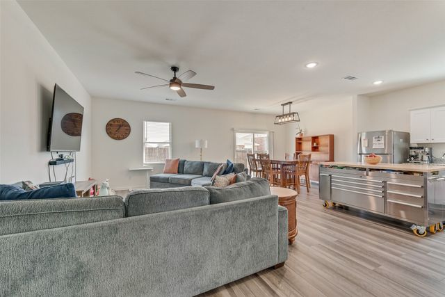 2544 Sanders Creek Drive, Glenn Heights, TX 75154