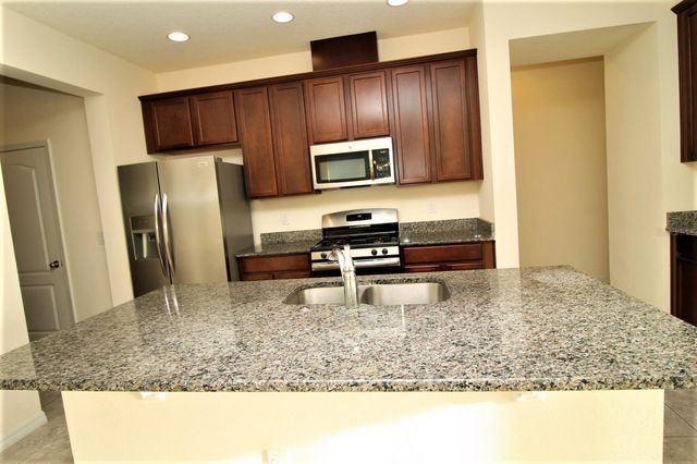 1050 NATHAN RIDGE ROAD, Clermont, FL 34715