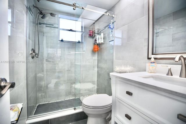 251 Berkley Rd 209, Hollywood, FL 33024