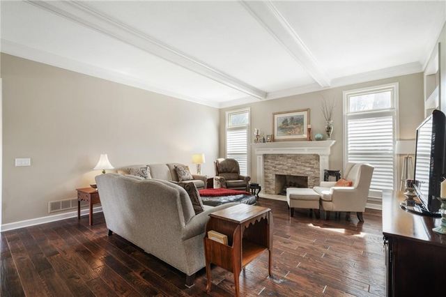 15717 W 138th Street, Olathe, KS 66062