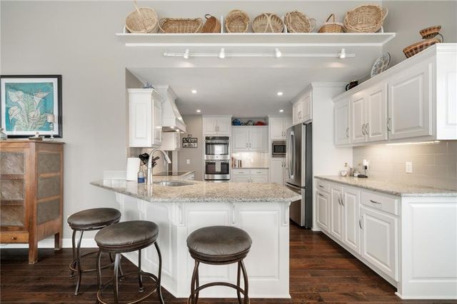 15717 W 138th Street, Olathe, KS 66062