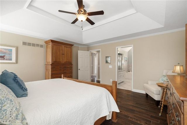 15717 W 138th Street, Olathe, KS 66062