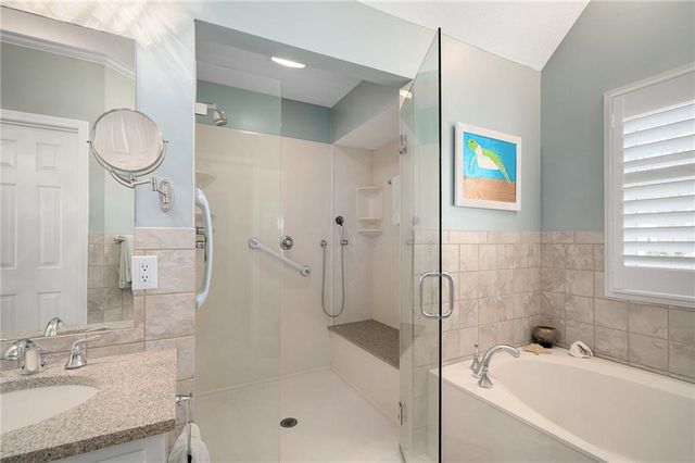 15717 W 138th Street, Olathe, KS 66062