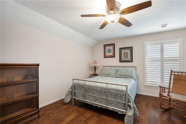 15717 W 138th Street, Olathe, KS 66062