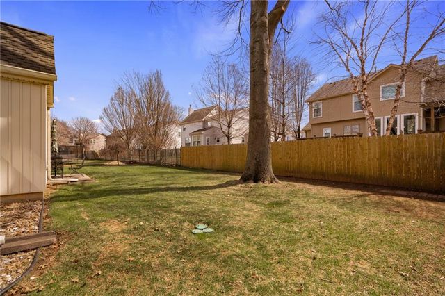 15717 W 138th Street, Olathe, KS 66062