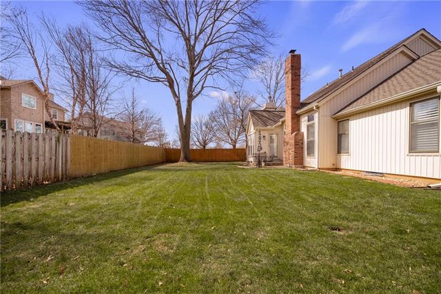 15717 W 138th Street, Olathe, KS 66062