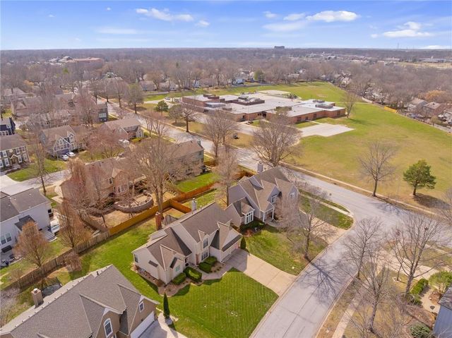 15717 W 138th Street, Olathe, KS 66062