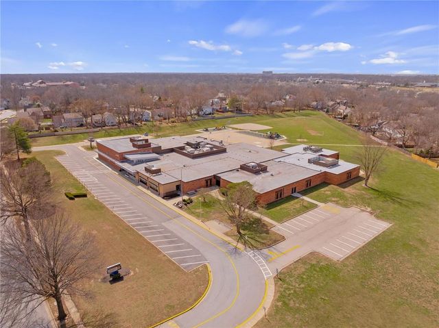 15717 W 138th Street, Olathe, KS 66062