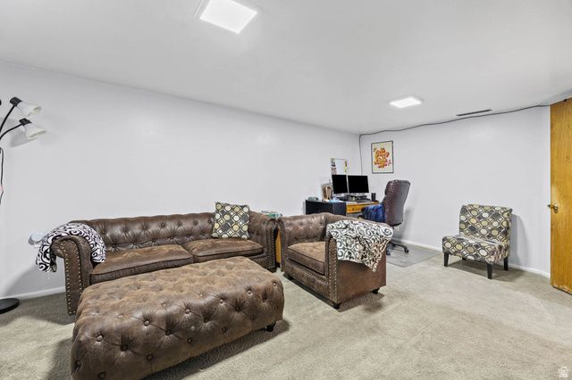 5476 S 2100 W, Roy, UT 84067