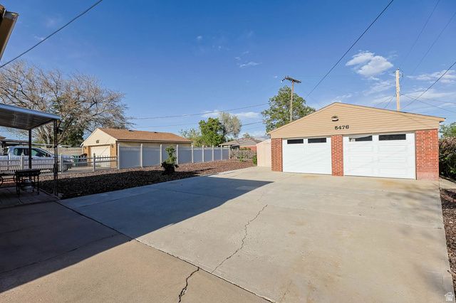 5476 S 2100 W, Roy, UT 84067