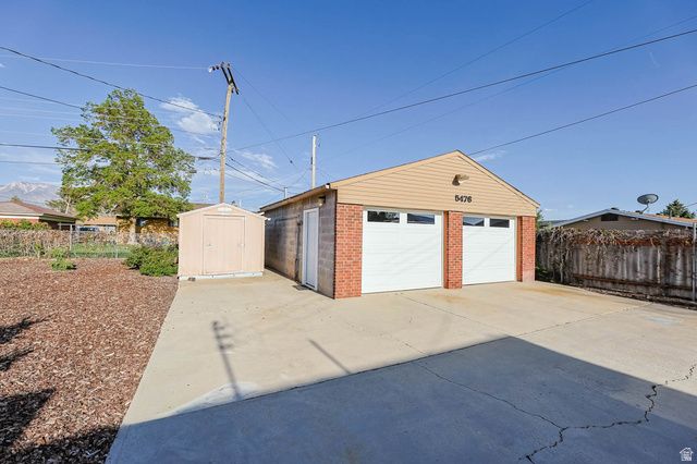 5476 S 2100 W, Roy, UT 84067