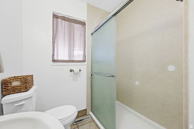 5476 S 2100 W, Roy, UT 84067