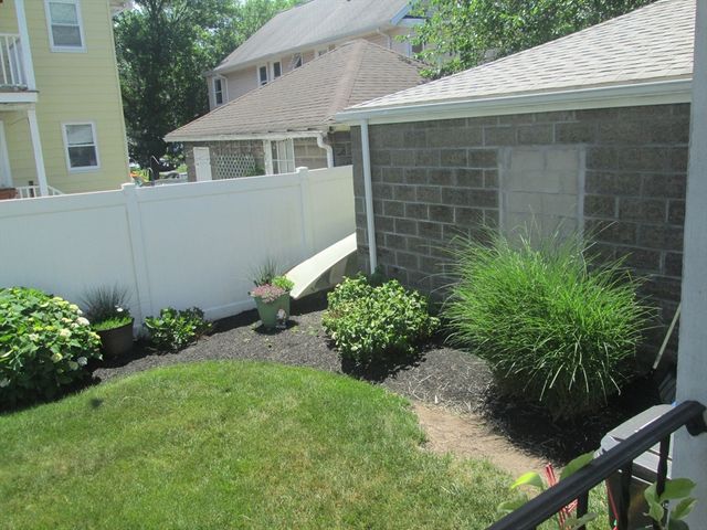 81 Webster St 81, Arlington, MA 02474