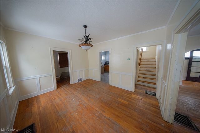 1335 Hampton, East Cleveland, OH 44112