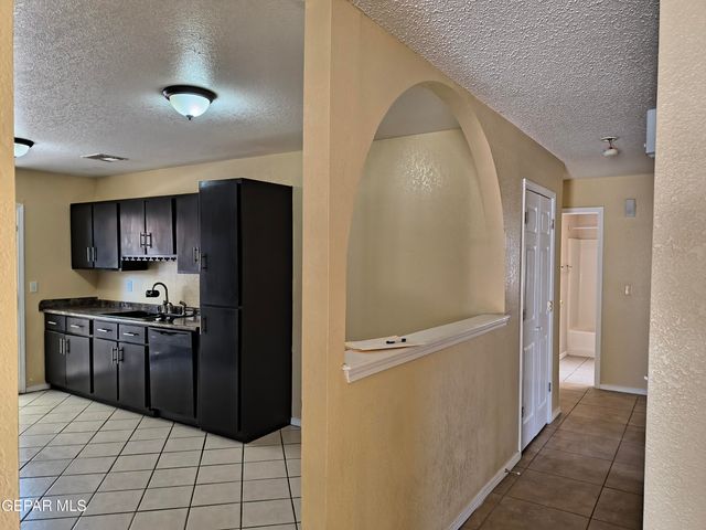 11668 CARLOS MORAN Court, El Paso, TX 79936