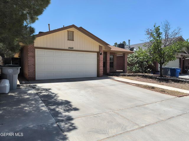 11668 CARLOS MORAN Court, El Paso, TX 79936