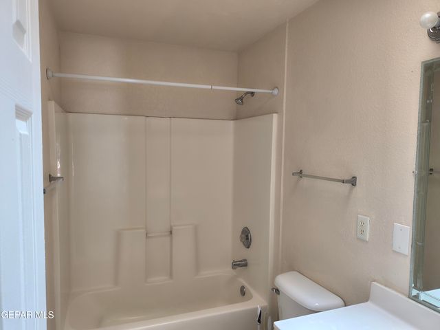 11668 CARLOS MORAN Court, El Paso, TX 79936