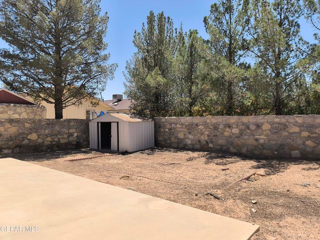 11668 CARLOS MORAN Court, El Paso, TX 79936