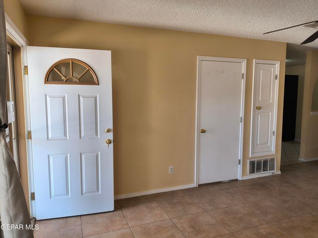 11668 CARLOS MORAN Court, El Paso, TX 79936