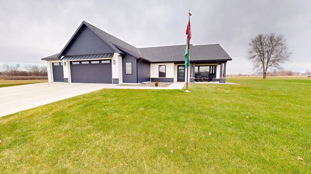 1824 Shady Lane NE, Willmar, MN 56201