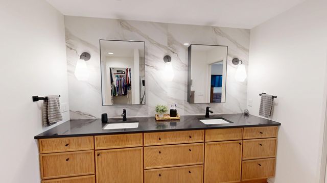 1824 Shady Lane NE, Willmar, MN 56201