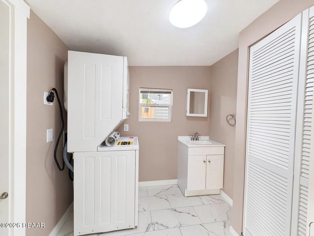 3 River Drive, Ormond Beach, FL 32176