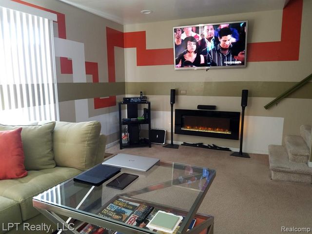 3304 Spinnaker Lane 47, Detroit, MI 48207